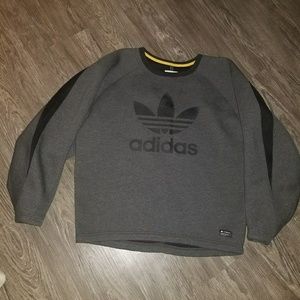 Adidas sweater